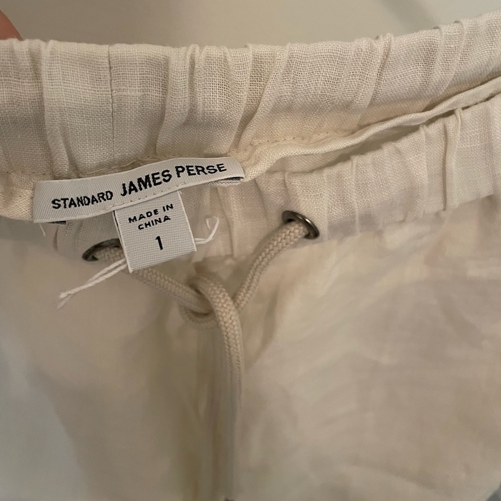 Never worn lightweight linen pant - perfect for hot summer days!